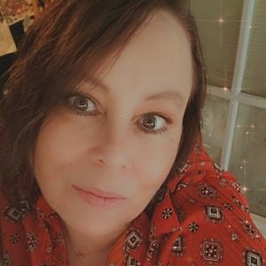 Meet your Posher, Ann